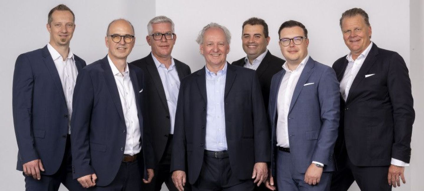 Die Steuerexperten von NHP in Köln als Gruppenbild