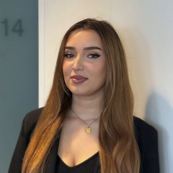 Portrait von Yllka Hasani